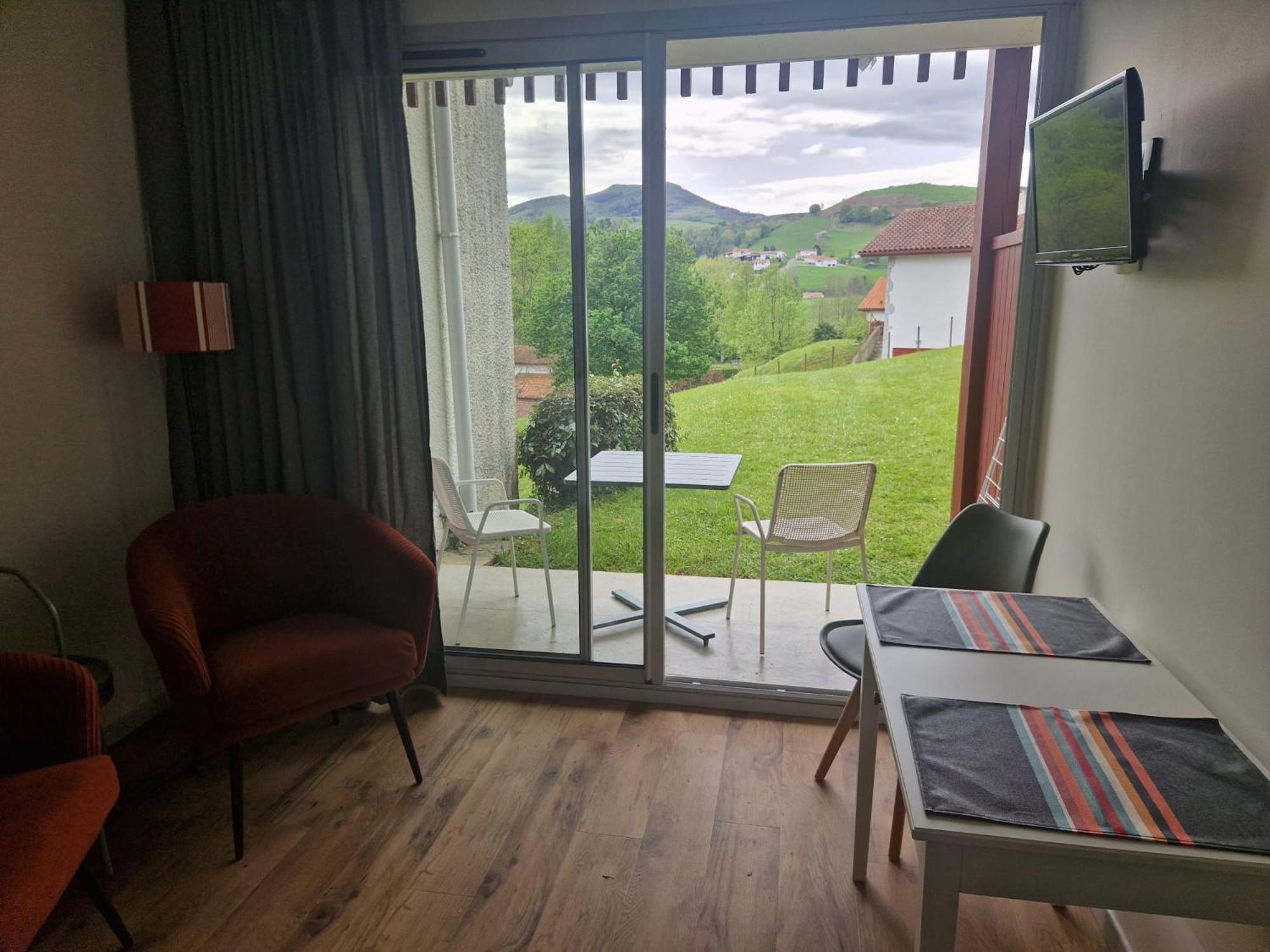 Ferienwohnung Banca Piscine Vue Montagnes Souraïde Exterior foto